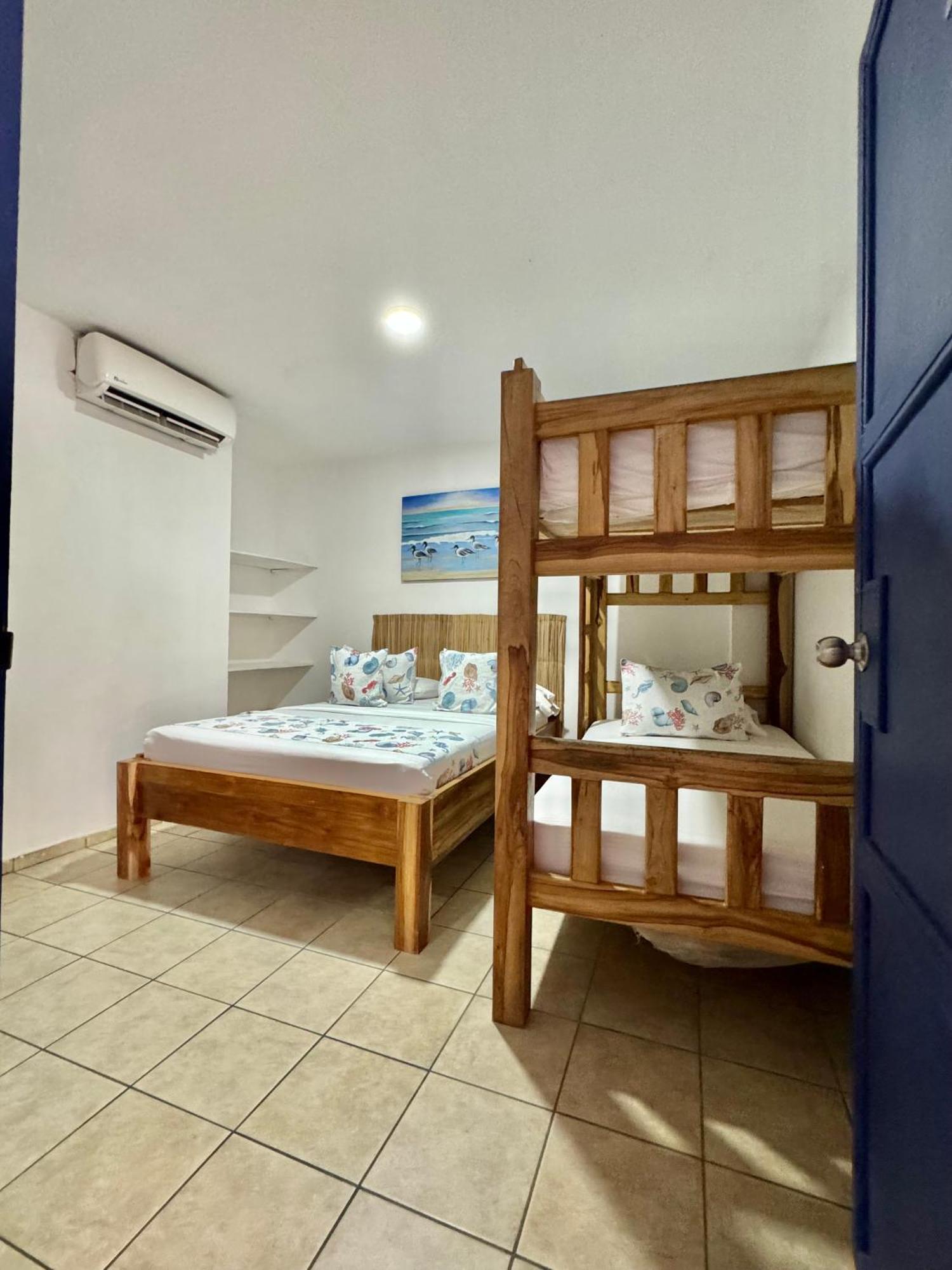 Hostel Beach House Rincón エクステリア 写真