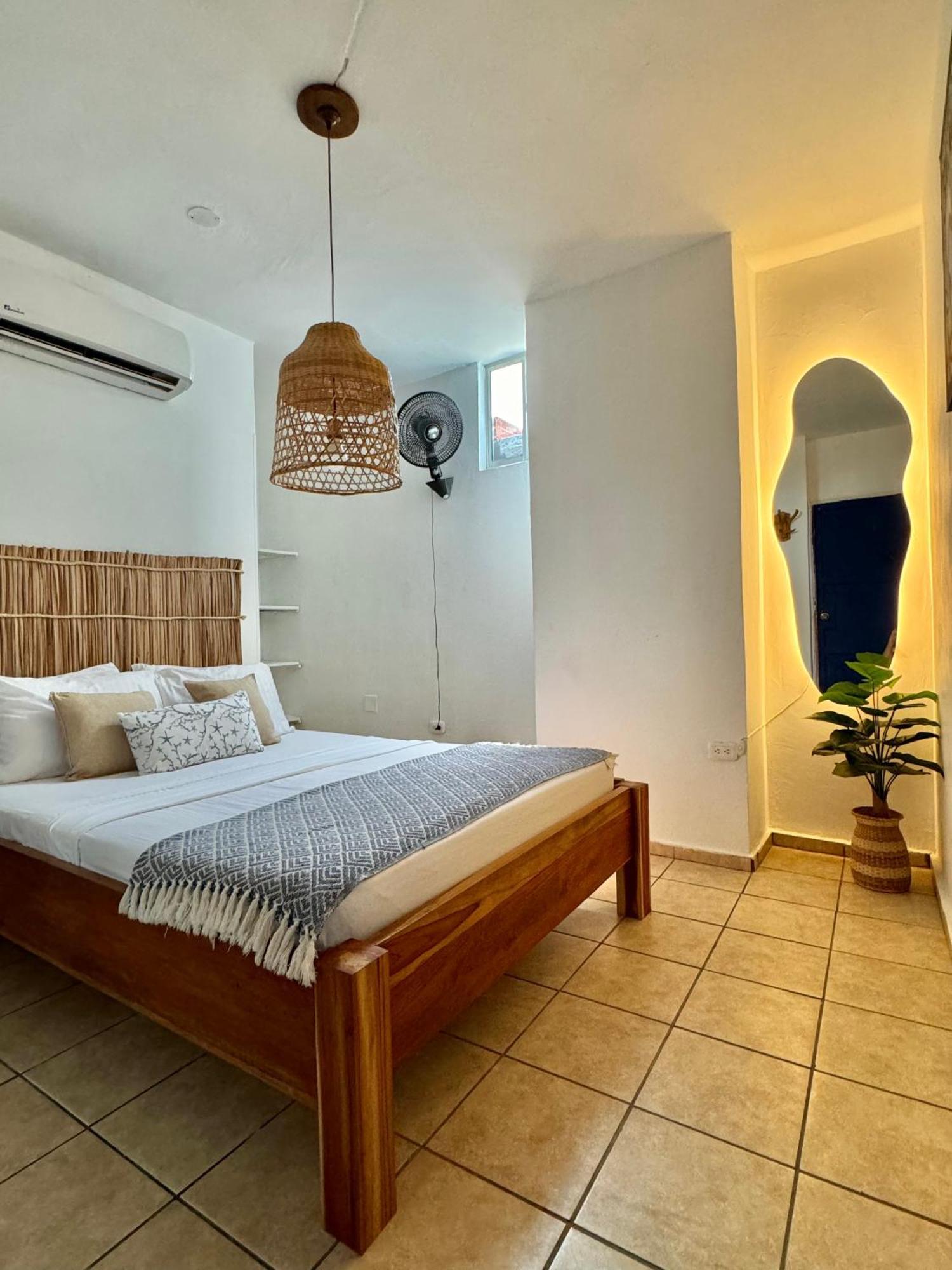 Hostel Beach House Rincón エクステリア 写真